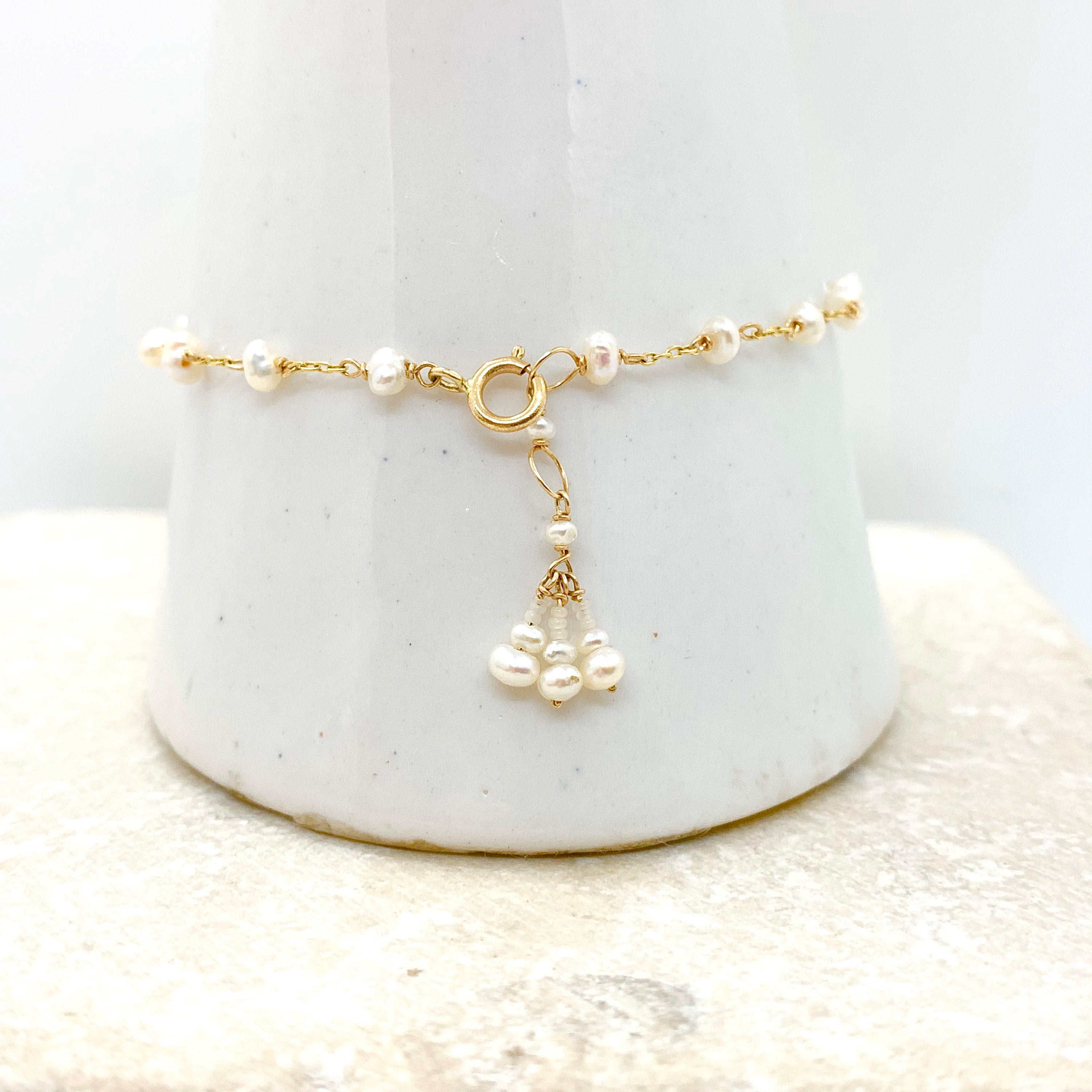 14k Gold Bracelet w/ Freshwater Pearls