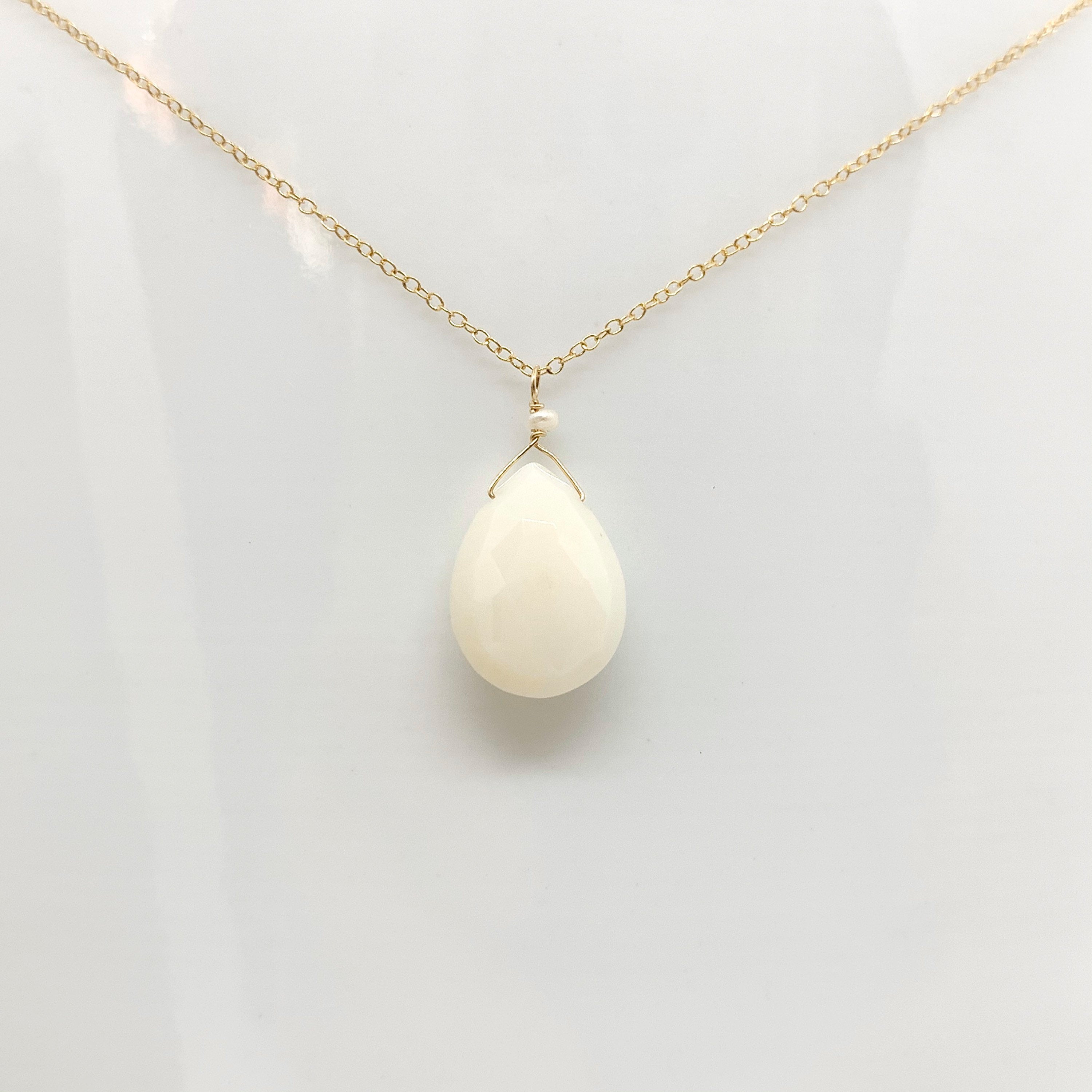 14k Gold Chain Necklace w/ White Opal