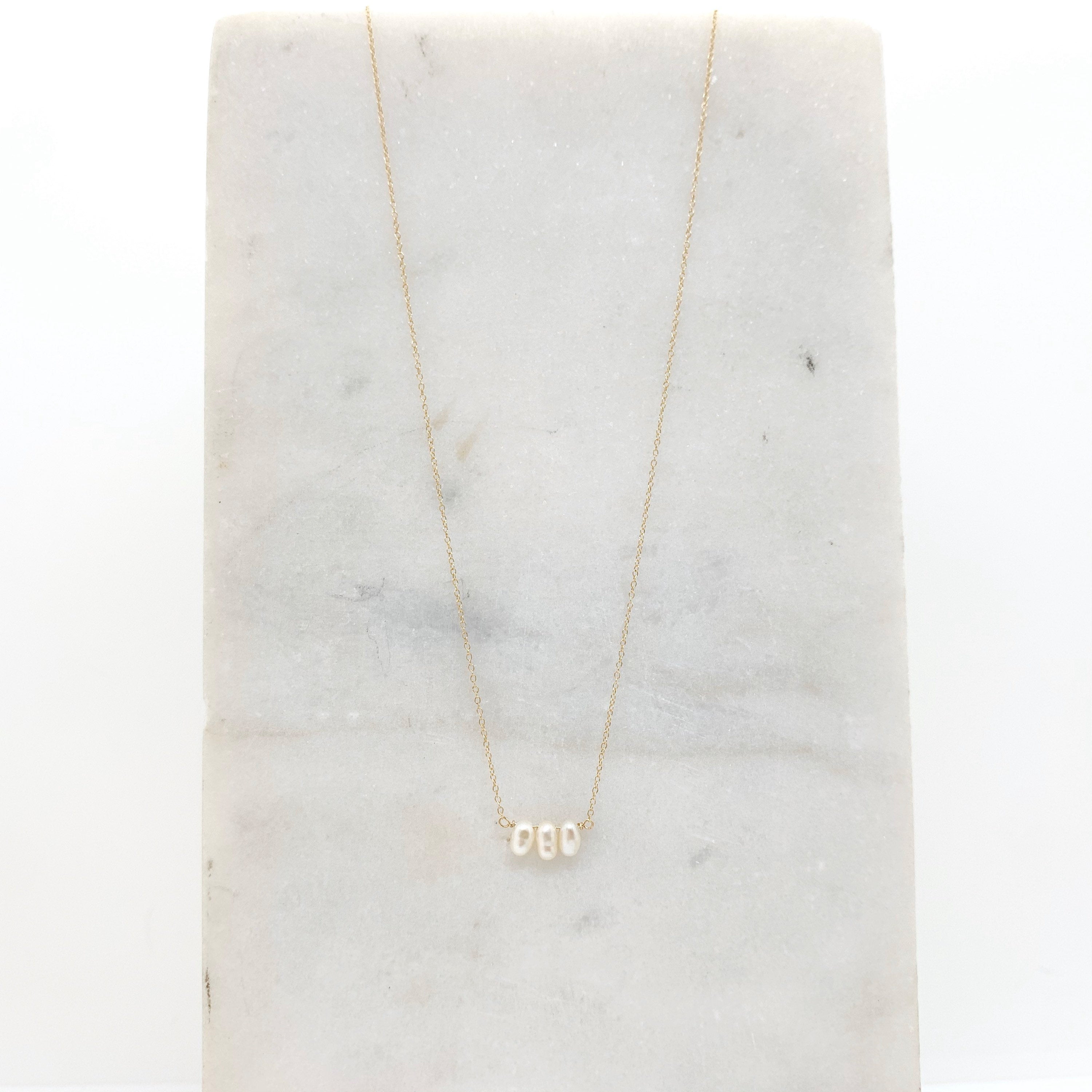 14k Yellow Gold Chain Necklace w/ Mystic Topaz & Freshwater Pearls