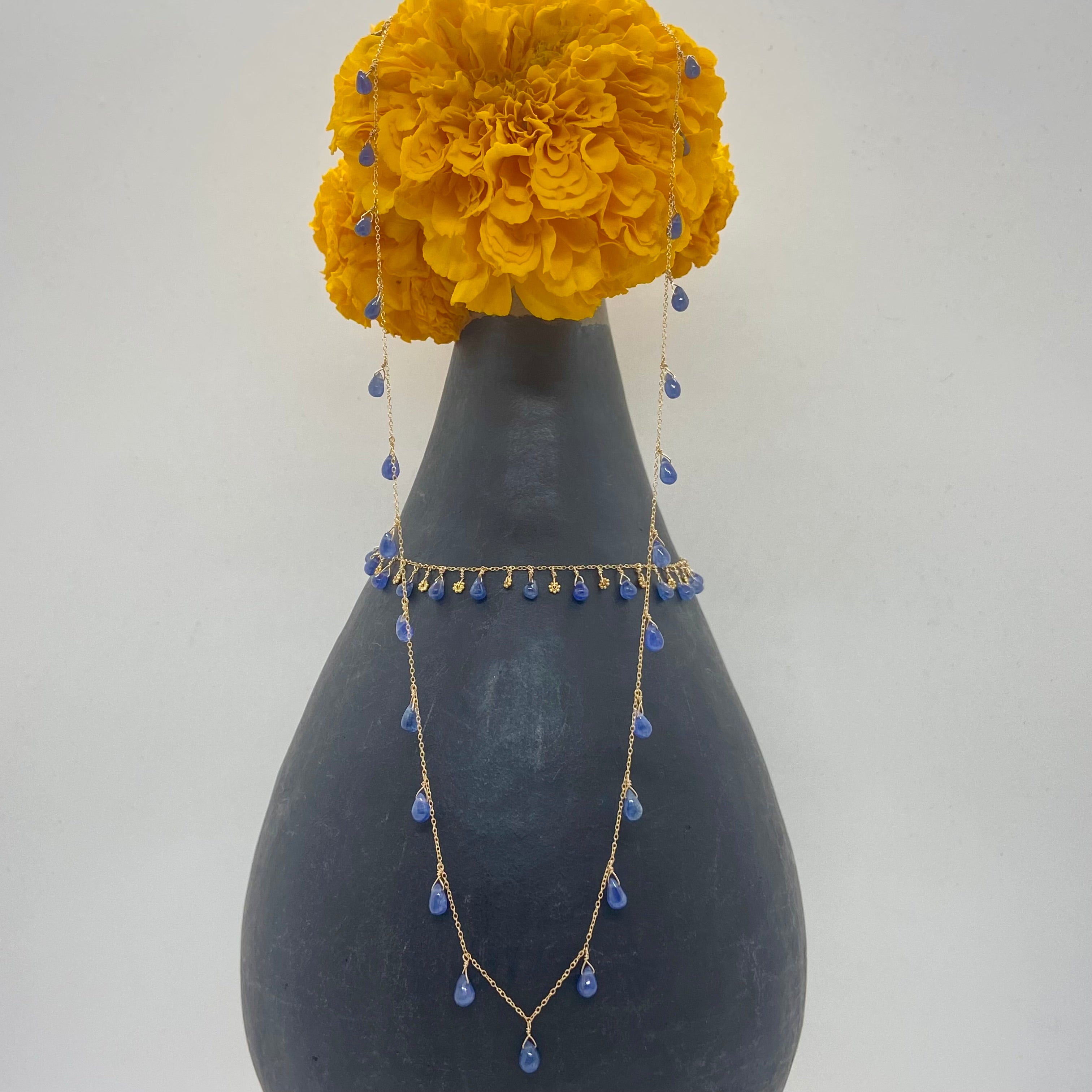 14k Gold Chain Necklace w/ Blue Sapphires
