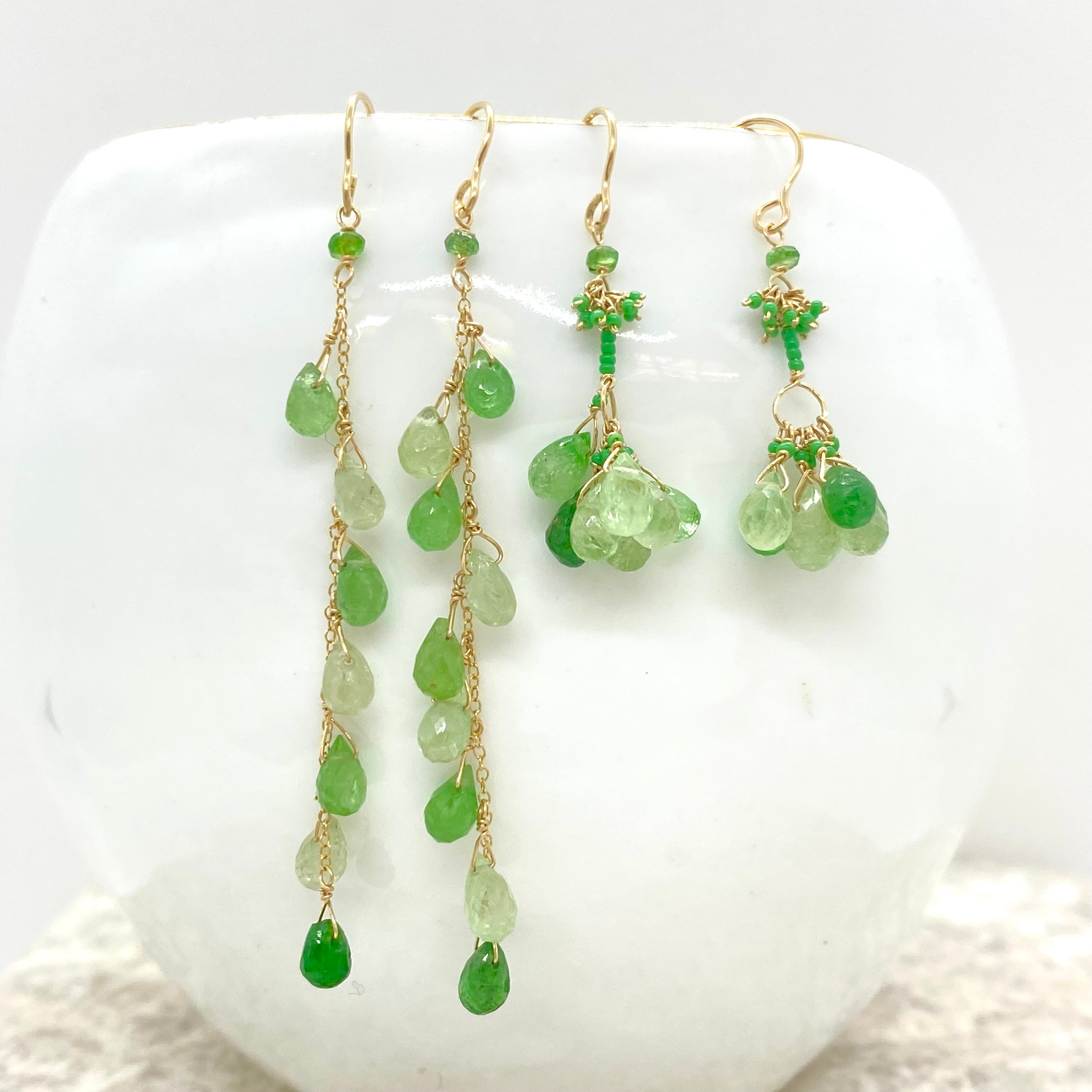 14k Gold Chain Earrings w/ Tsavorite