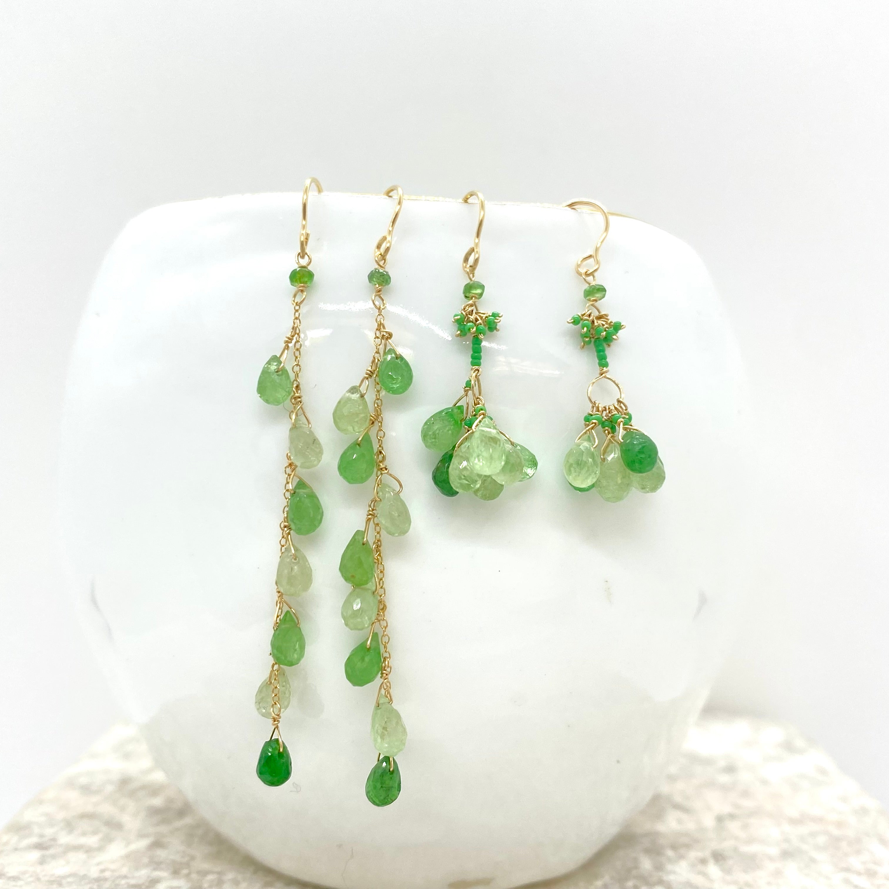 14k Gold Chain Earrings w/ Tsavorite