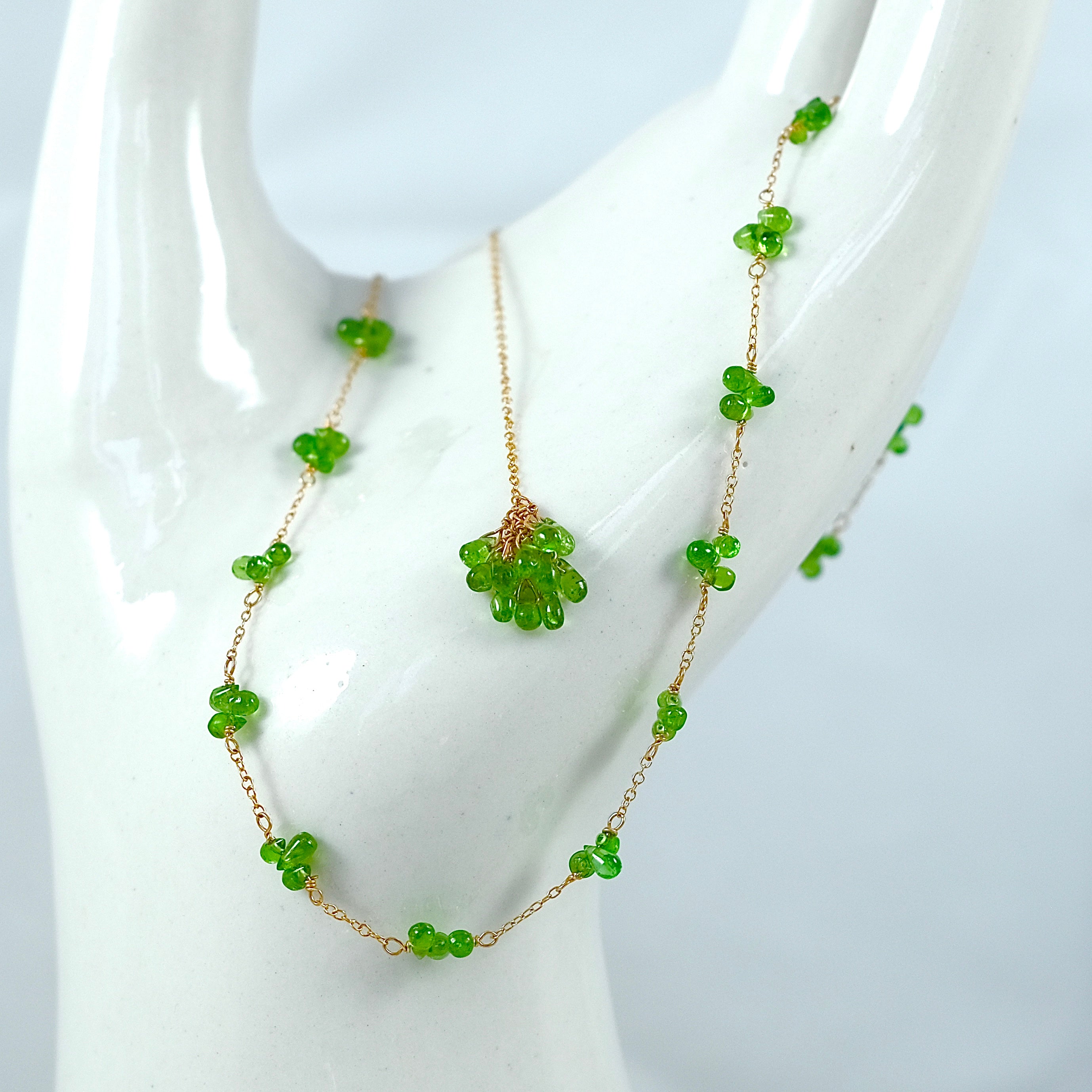14k Gold Chain Necklace w/ Tsavorite