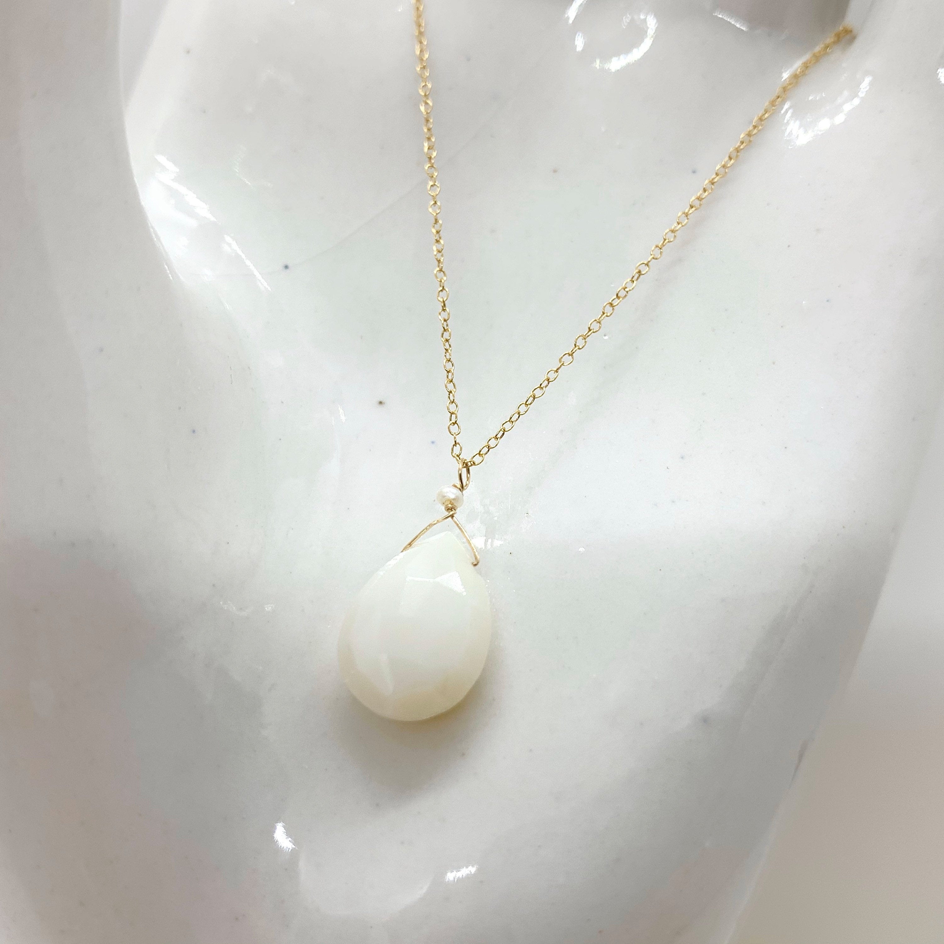 14k Gold Chain Necklace w/ White Opal
