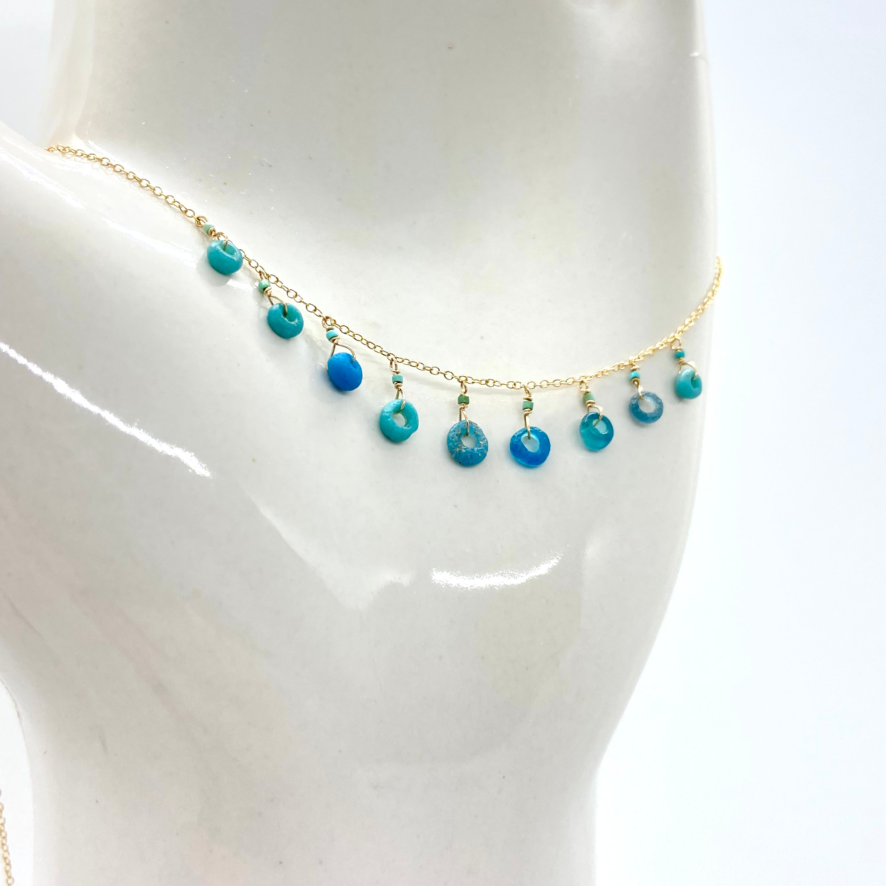 14k Gold Chain Necklace w/ Indo-Pacific Glass Beads
