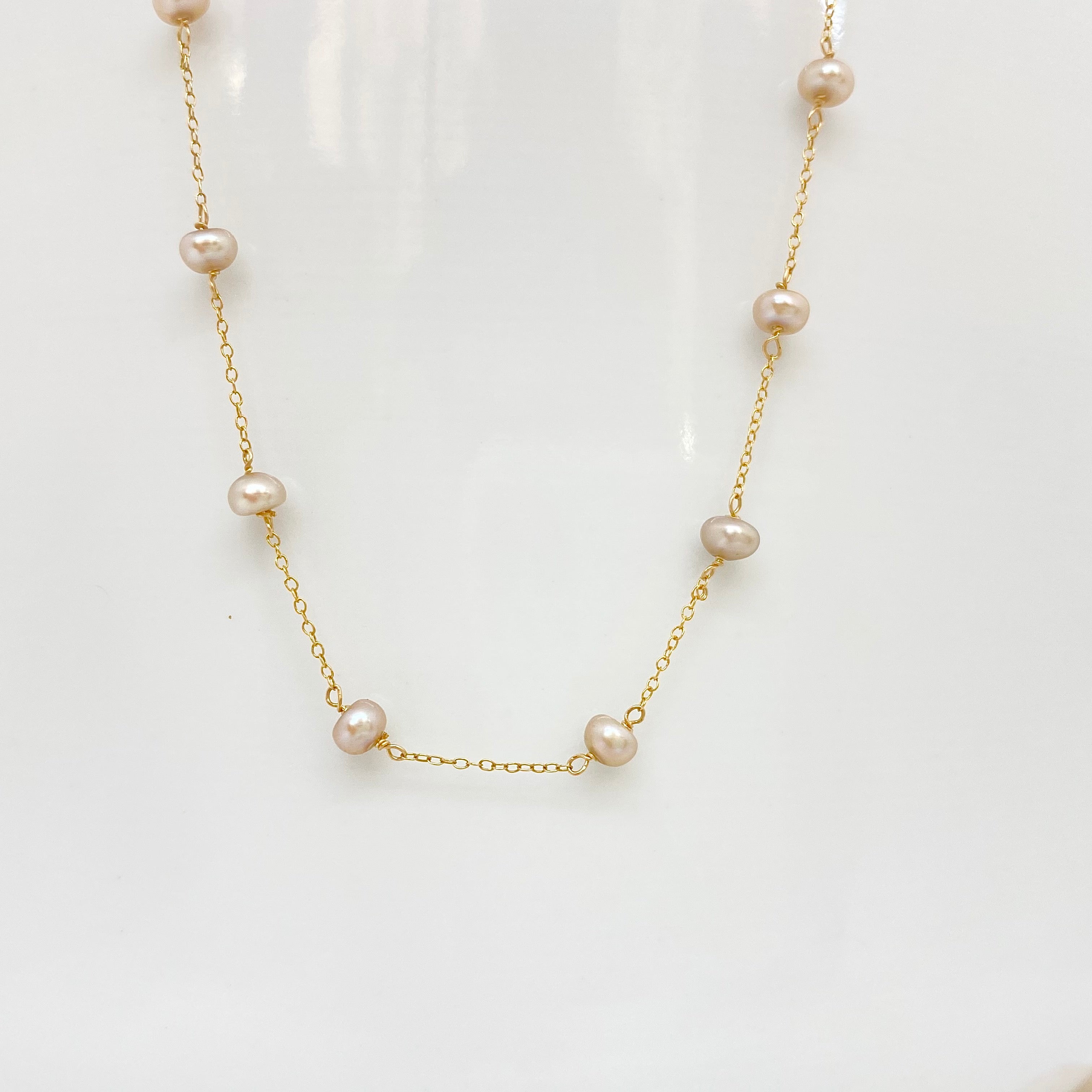 14k Gold Chain Necklace w/ Freshwater Pearls