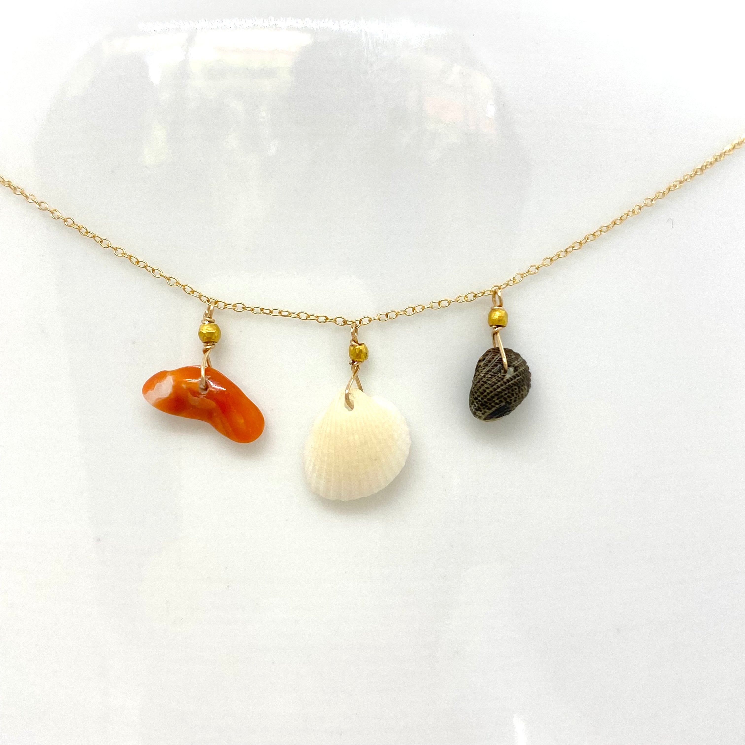14k Gold Chain Necklace w/ Seashells & 18k Gold Nuggets