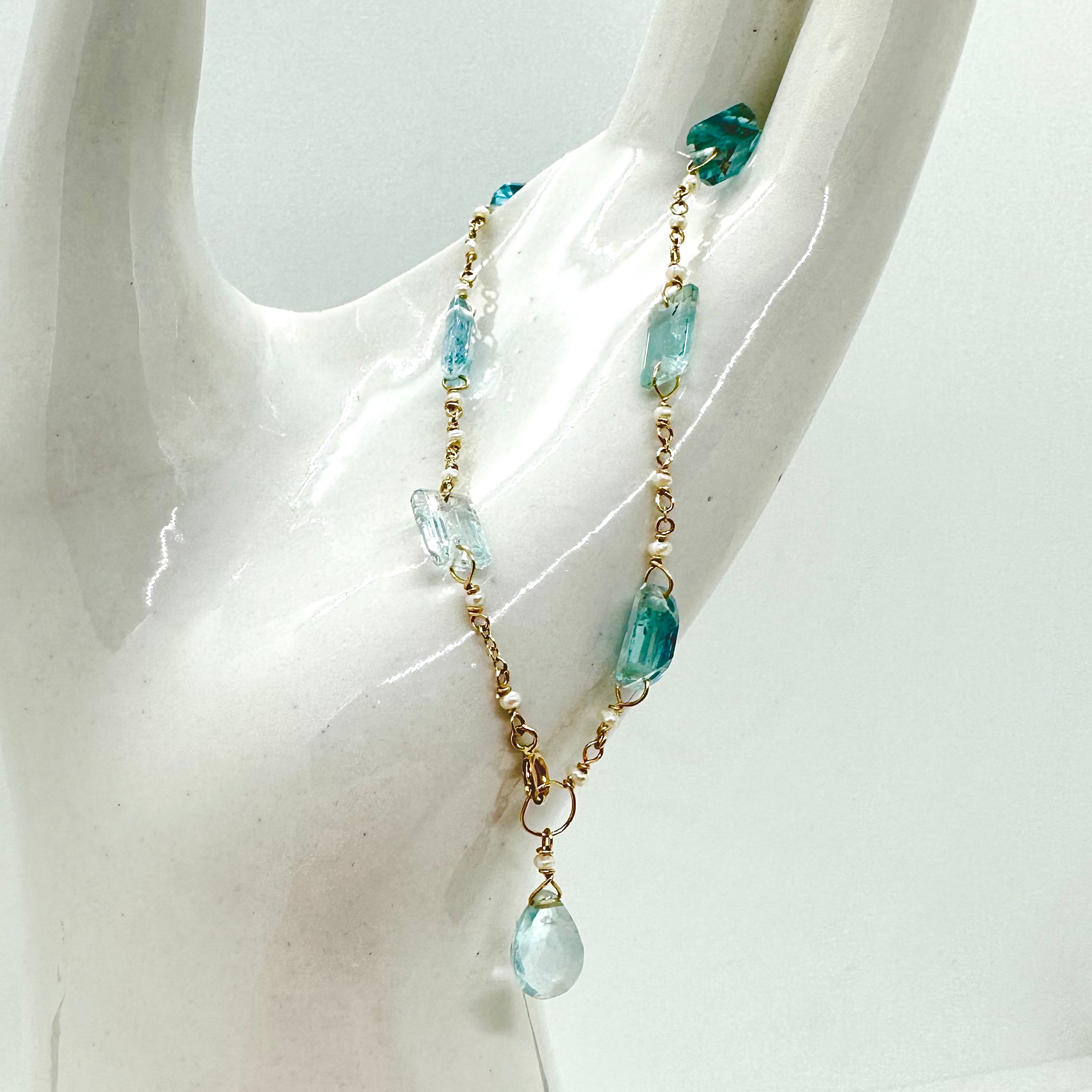 14k Gold Chain Bracelet w/ Aquamarine & Freshwater Pearls